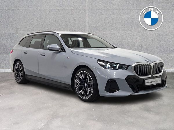 BMW 5-Series Estate, Petrol Hybrid, 2025, Grey