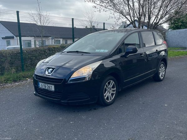 Peugeot 5008 MPV, Diesel, 2011, Black