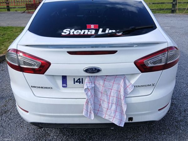 Ford Mondeo Hatchback, Diesel, 2014, White