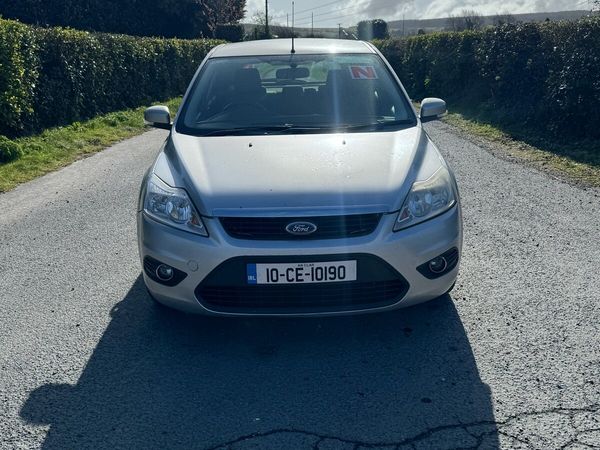 Ford Focus Hatchback, Diesel, 2010, Silver