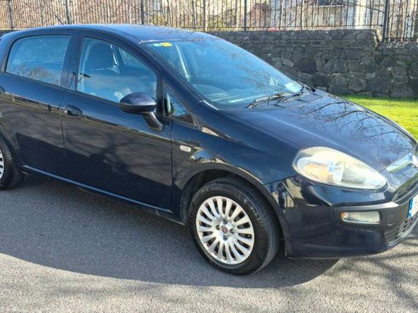 Fiat Punto Hatchback, Petrol, 2011, Blue
