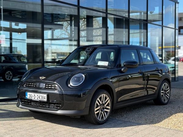 Mini Cooper Hatchback, Petrol, 2026, Black