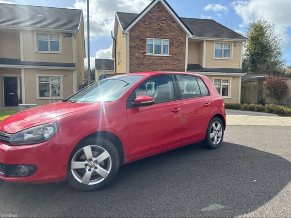 Volkswagen Golf Hatchback, Diesel, 2011, Red