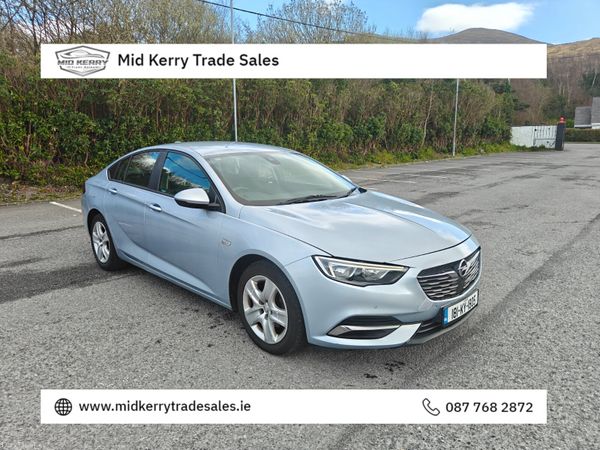 Opel Insignia Hatchback, Diesel, 2018, Grey