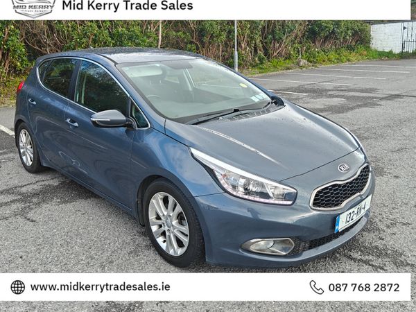 Kia Ceed Hatchback, Diesel, 2013, Blue