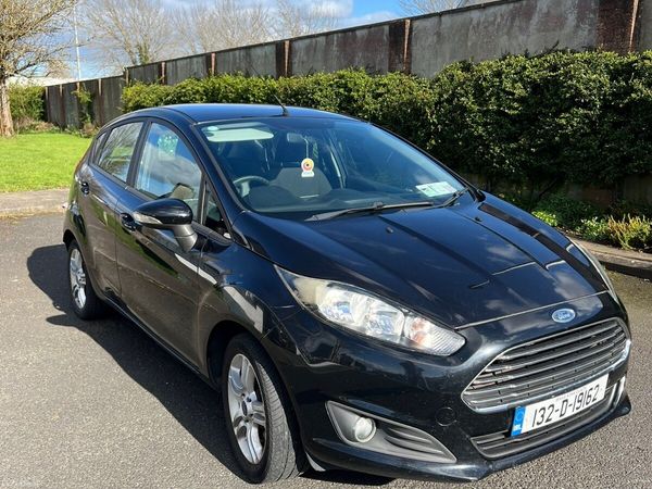 Ford Fiesta Hatchback, Diesel, 2013, Black