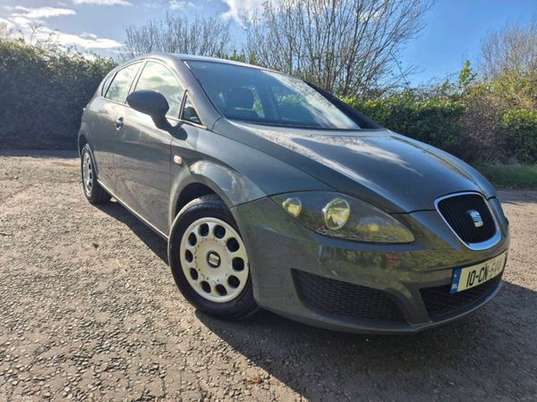 SEAT Leon Hatchback, Diesel, 2010, Grey