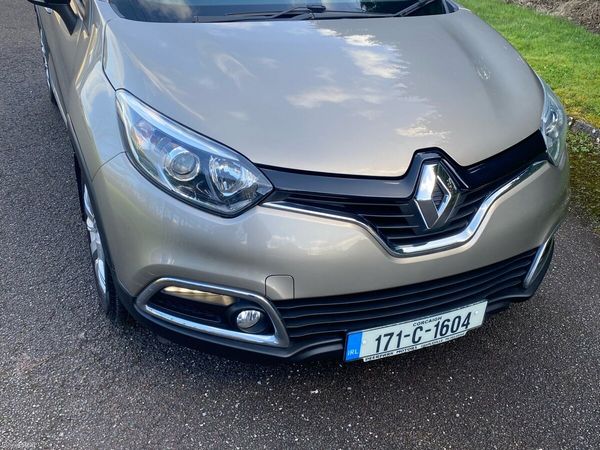 Renault Captur Hatchback, Diesel, 2017, Brown