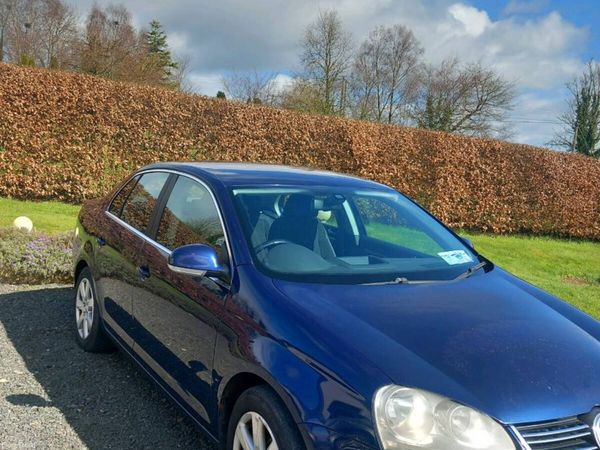 Volkswagen Jetta Saloon, Diesel, 2009, Blue