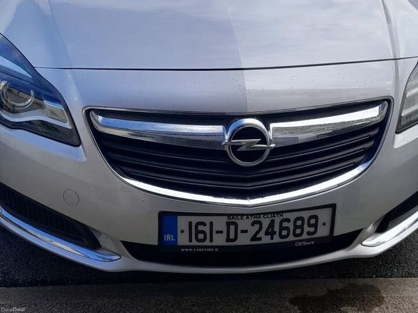 Opel Insignia Saloon, Diesel, 2016, Silver