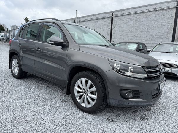 Volkswagen Tiguan SUV, Diesel, 2012, Grey