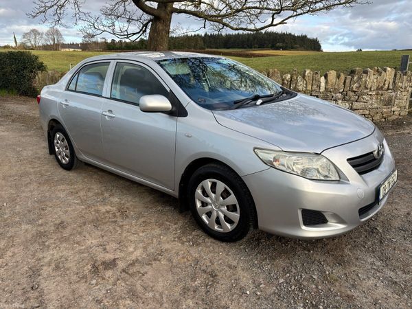 Toyota Corolla Saloon, Diesel, 2009, Silver