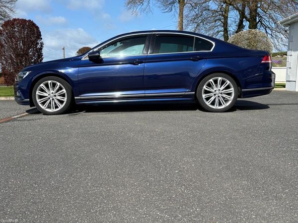 Volkswagen Passat Saloon, Diesel, 2017, Blue