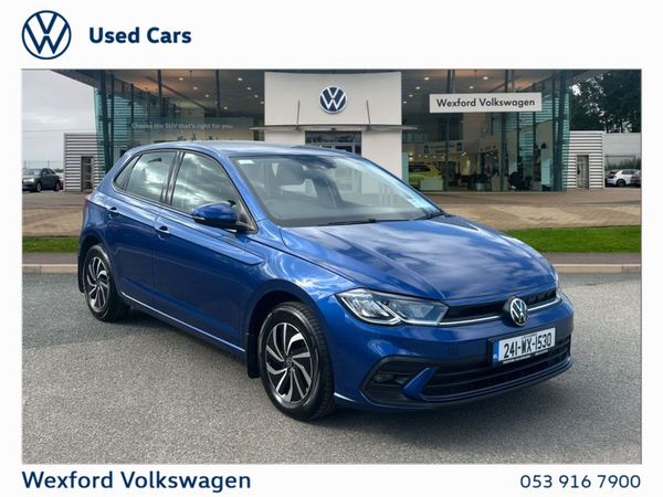 Volkswagen Polo Hatchback, Petrol, 2024, Blue
