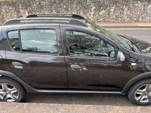 Dacia Sandero Stepway Hatchback, Petrol, 2018, Black