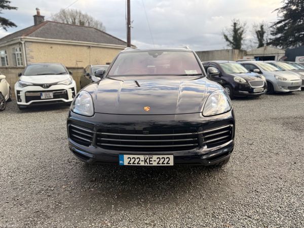 Porsche Cayenne SUV, Petrol Plug-in Hybrid, 2022, Blue