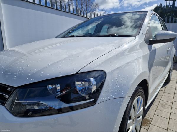Volkswagen Polo Hatchback, Petrol, 2012, White