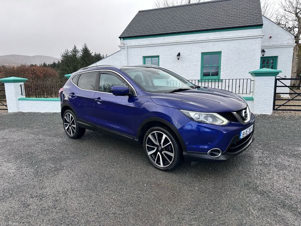 Nissan Qashqai Hatchback, Diesel, 2015, Blue