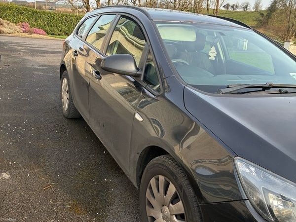 Vauxhall Astra Estate, Diesel, 2013, Black