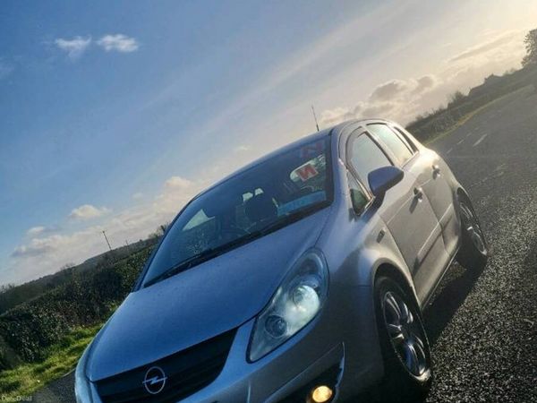 Opel Corsa Hatchback, Petrol, 2007, Silver