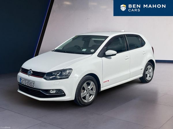 Volkswagen Polo Hatchback, Petrol, 2016, White