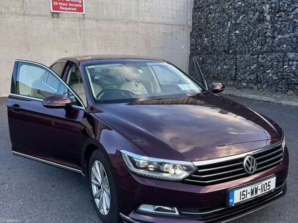 Volkswagen Passat Saloon, Diesel, 2015, Red