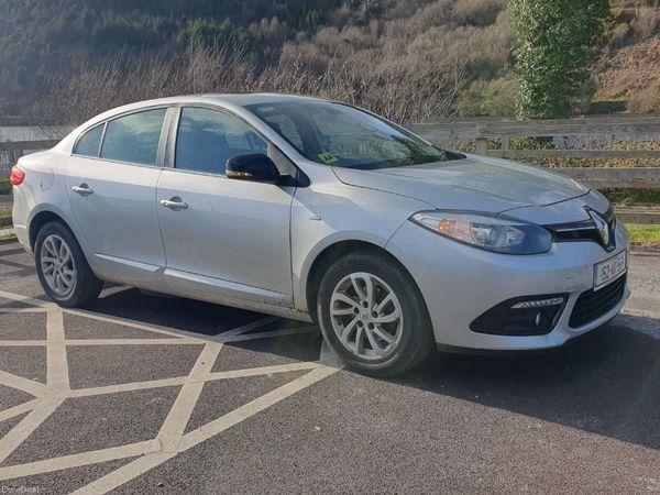 Renault Fluence Saloon, Diesel, 2015, Silver