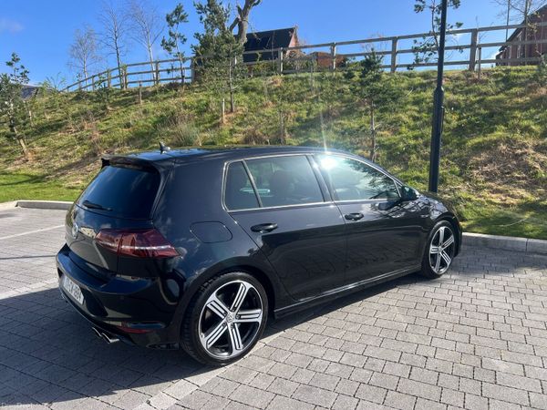 Volkswagen Golf Hatchback, Petrol, 2017, Black