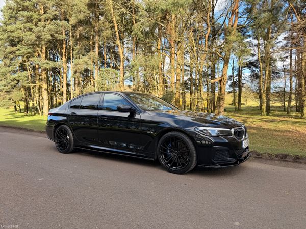 BMW 5-Series Saloon, Petrol Plug-in Hybrid, 2023, Black
