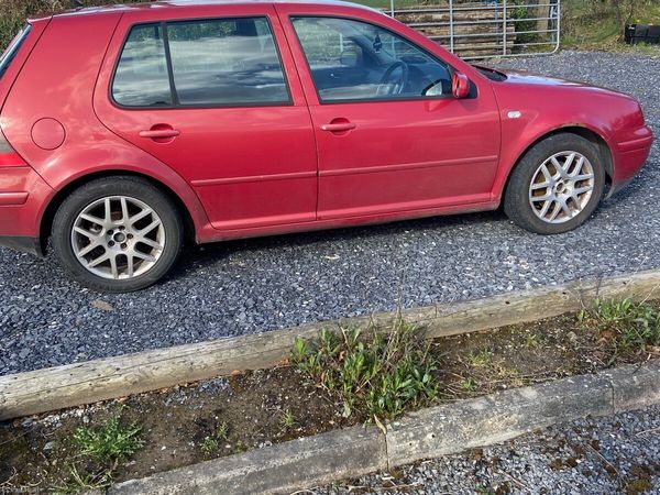 Volkswagen Golf Hatchback, Diesel, 2003, Red