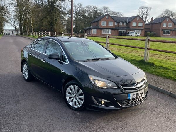 Opel Astra Saloon, Diesel, 2013, Black