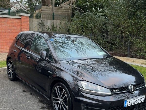 Volkswagen Golf Hatchback, Diesel, 2016, Black