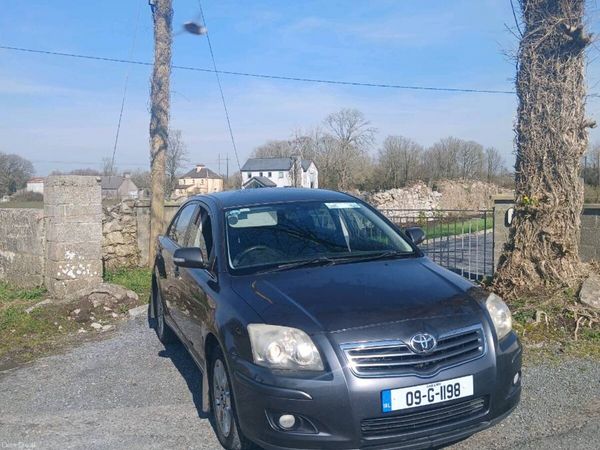 Toyota Avensis Saloon, Diesel, 2009, Grey