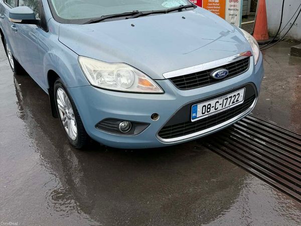 Ford Focus Saloon, Petrol, 2008, Grey