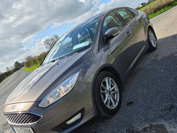 Ford Focus Saloon, Diesel, 2015, Brown