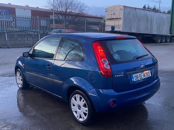 Ford Fiesta Hatchback, Petrol, 2008, Blue