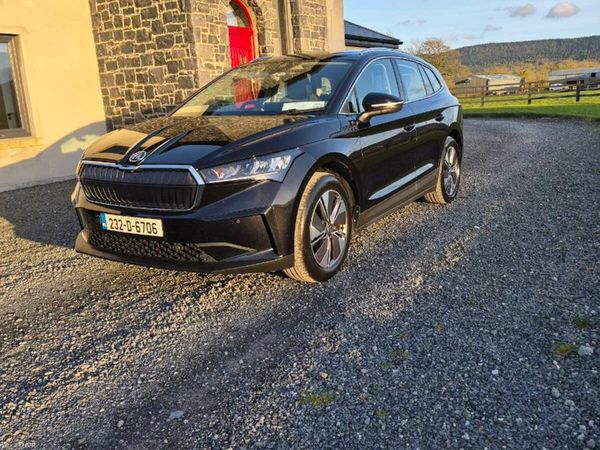 Skoda Enyaq Estate/Jeep, Electric, 2023, Black