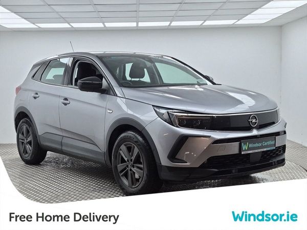Opel Grandland SUV, Diesel, 2023, Grey