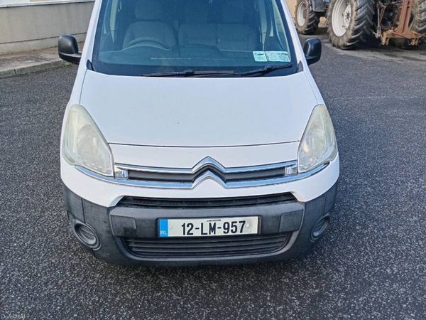 Citroen Berlingo MPV, Diesel, 2012, White