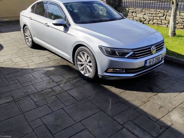 Volkswagen Passat Saloon, Diesel, 2015, Silver
