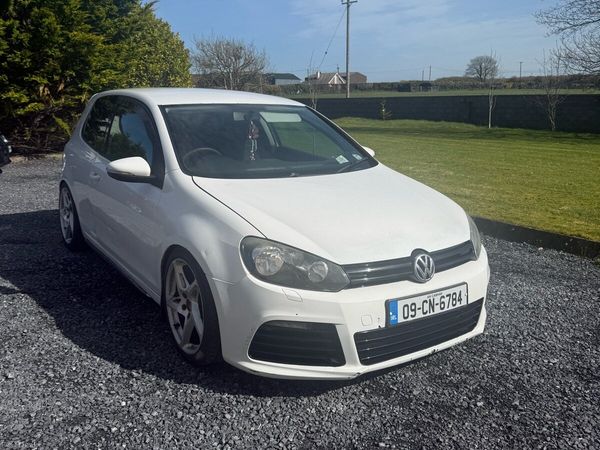 Volkswagen Golf Hatchback, Diesel, 2009, White