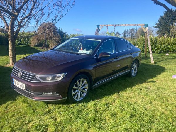Volkswagen Passat Saloon, Diesel, 2016, Red