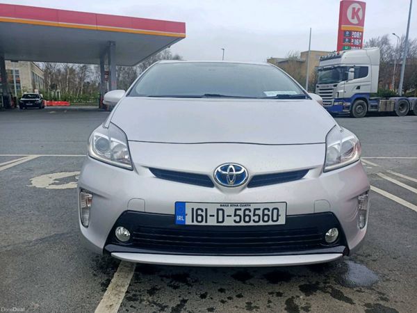 Toyota Prius Hatchback, Petrol Hybrid, 2016, Silver