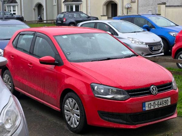 Volkswagen Polo Hatchback, Petrol, 2012, Red
