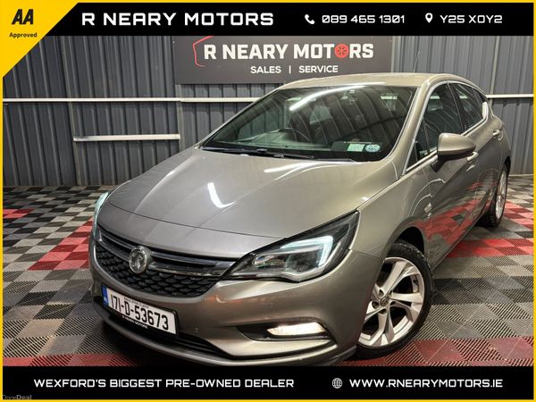 Vauxhall Astra Hatchback, Petrol, 2017, Grey