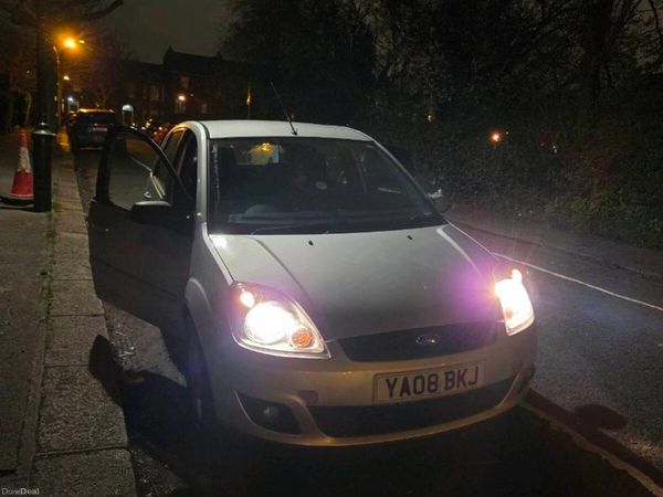 Ford Fiesta Hatchback, Diesel, 2008, Silver