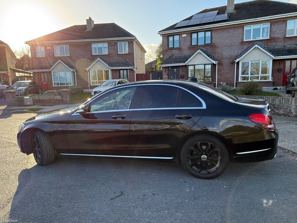 Mercedes-Benz C-Class Saloon, Diesel, 2015, Black