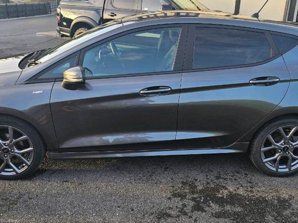 Ford Fiesta Hatchback, Petrol, 2023, Grey