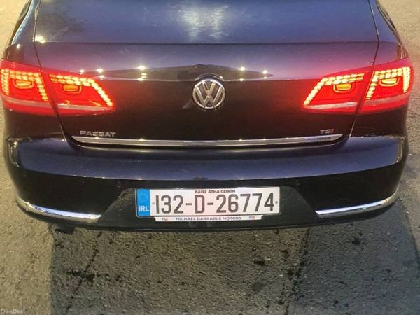 Volkswagen Passat Saloon, Petrol, 2013, Black