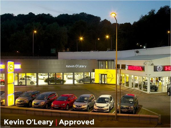 Suzuki Swift Hatchback, Petrol, 2022, Grey